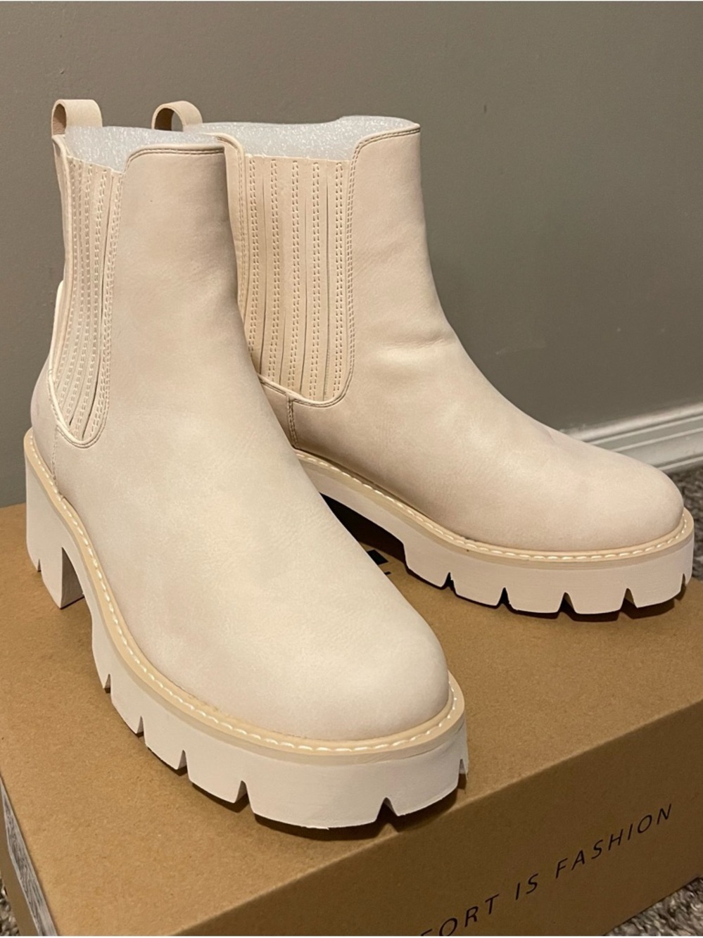 IDIFU Platform Chunky Heeled Boots